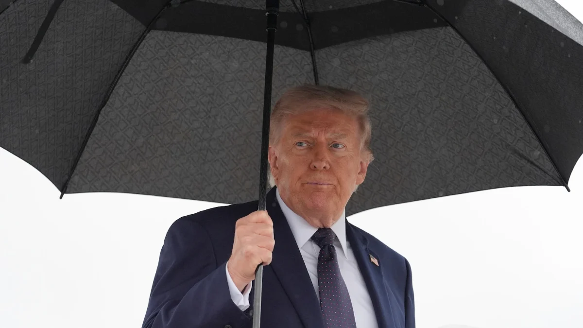 donald-trump-3-ap-gmh-260522_1779475992207_hpMain_16x9
