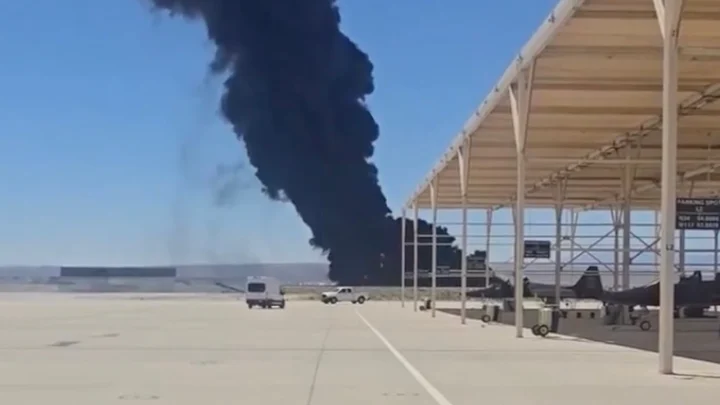 8 dead after Air Force B-52 bomber crashes shortly after takeoff in California