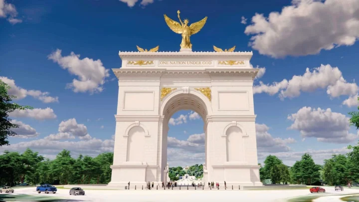Trump’s arch construction to run 20 hours a day for 2 to 3 years, documents show