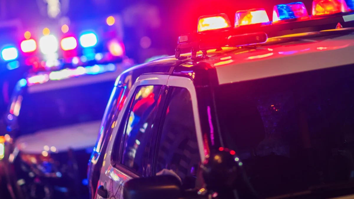 police-hunt-gty-thg-231229_1703860634186_hpMain_16x9