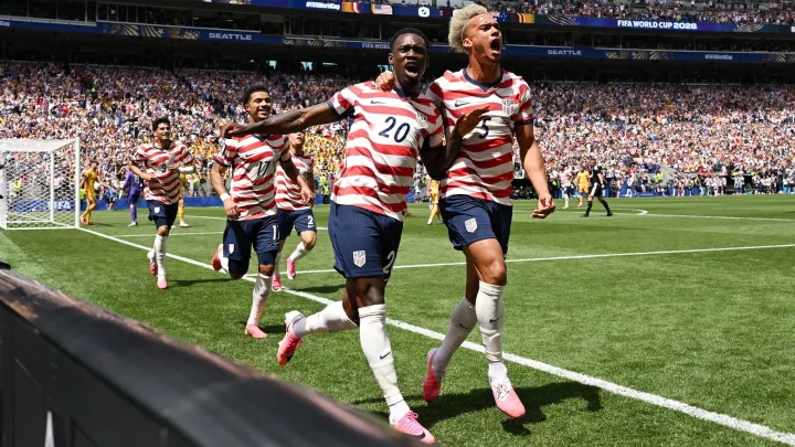 US defeats Australia 2-0 in 2nd World Cup win, securing spot in knockout round