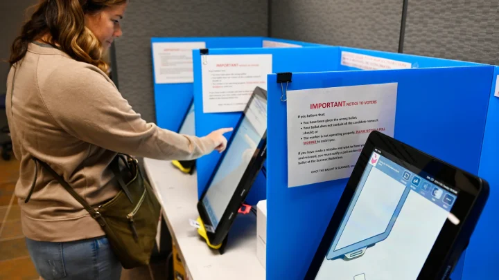 Georgia’s vote-counting method will soon be banned. Lawmakers will try to find a fix this week