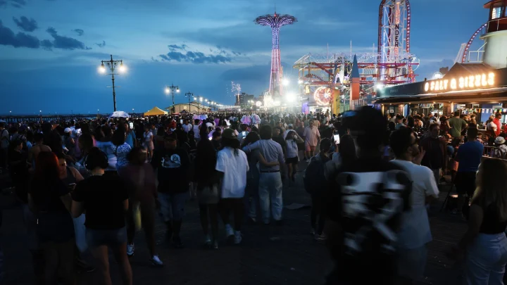 8 shot, including 4 children, in Coney Island, NYPD says